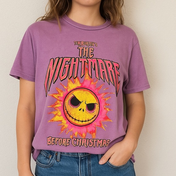 NWOT Disney Tim Burton’s The Nightmare Before Christmas Graphic Tee S - Picture 1 of 9